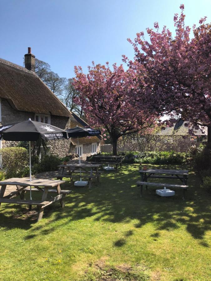 Thatched Cottage Shepton Mallet Bagian luar foto